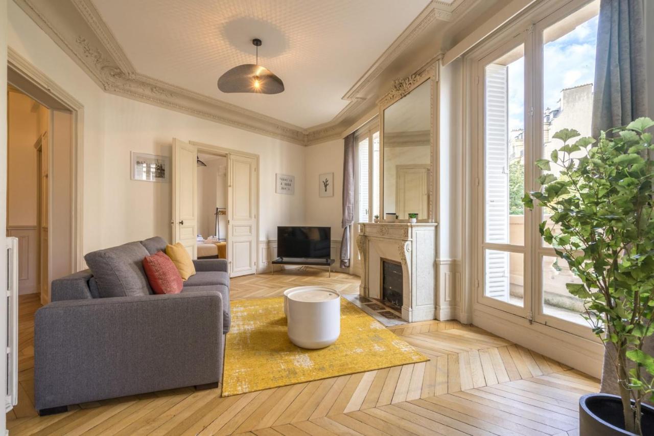 Charming Near Trocadero Appartement Parijs